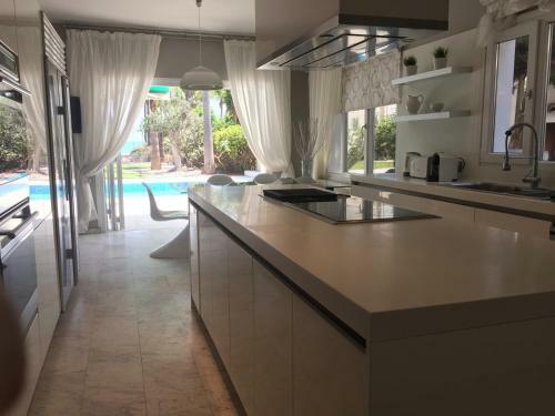 Deluxe First Line Villa