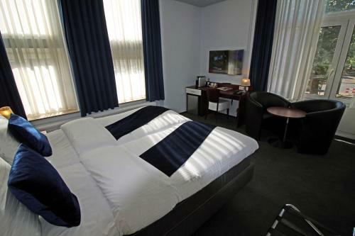 Apollo Hotel