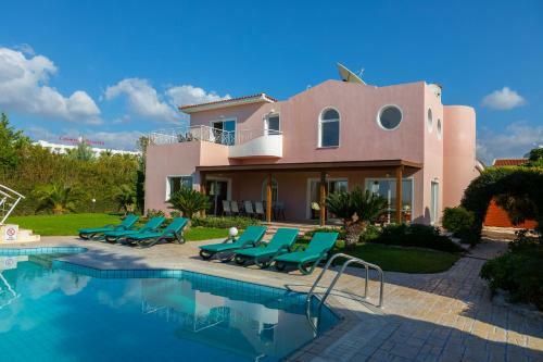 Villa Coral Bay View, Walking Distance To The Beach!