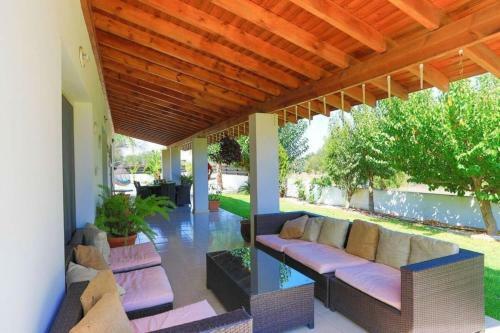 Paphos Holiday Villa 5bed