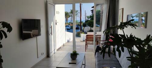 Apartamento Mediterranean Seaside Authentic Beach House