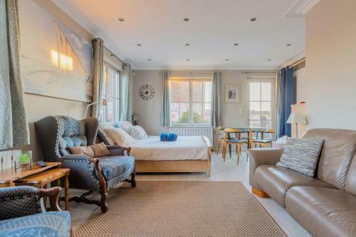 Apartamento Studio With Enclosed Garden And Wifi At Courcelles