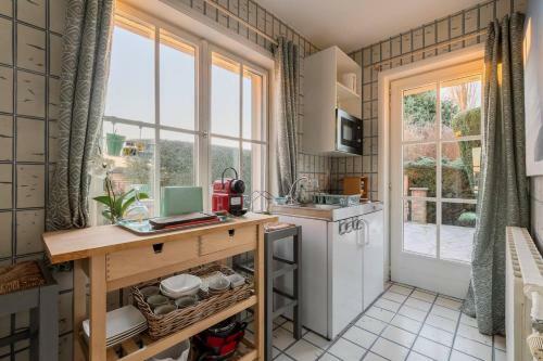 Apartamento Studio With Enclosed Garden And Wifi At Courcelles