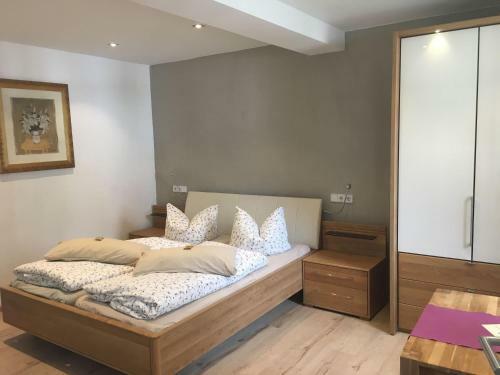Apartamento Appartement & Pension Schmidt Kosma