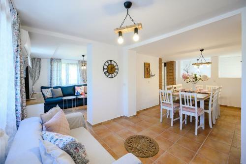 Villa Baywatch