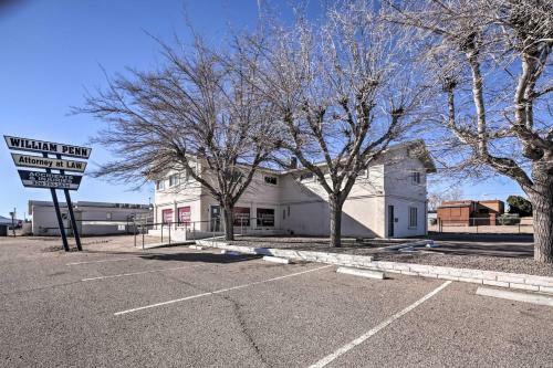 Apartment About 12 Mi From Hualapai Mountain Park