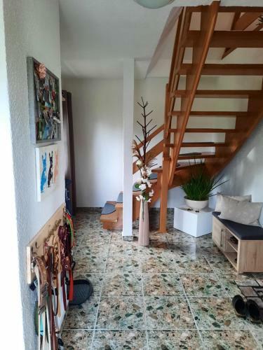 Apartamento Fewomaurer Wg1 Dachgeschoss