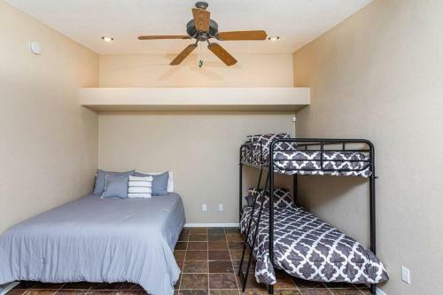 Resort Style Living W/ Pool, Spa, Games