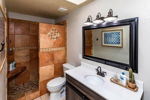New! Lake Home W/ Pool, Fire Pit, Close To Off-roading!
