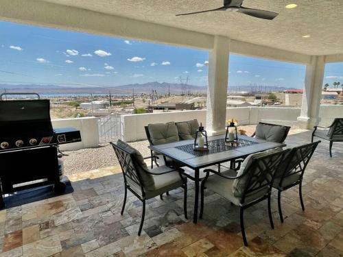 360 Lake Havasu Views With Pool & Bbq!