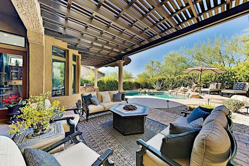 Mesa Villa Heated Pool, Fire Pit And Golfing!