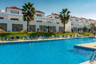 Aparthotel Pateo Village