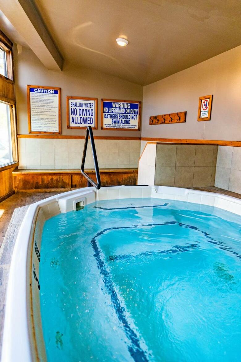 Hotel Redstone Inn