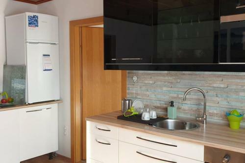 Mia Apartman, Eisenerz