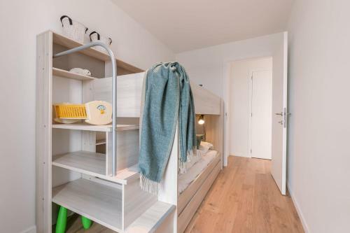 Spacious And Sunny Apartment With Large Terraces And Private Parking