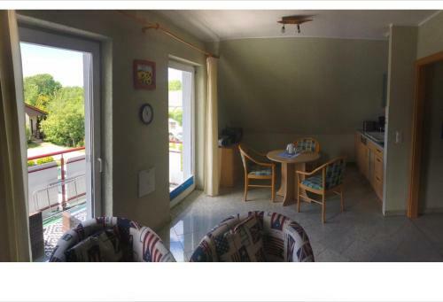 Apartamento Ferienwohnung Altenkirchen 1