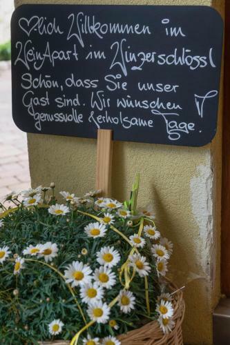 Weinapart Im Winzerschl�ssl