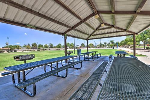 Mesa Paradise With Game Room, Patio And Grill!