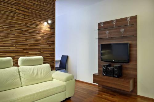 Apartm�ny ?eladn�