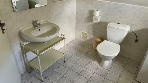 T?ic�tka Na ??astn�m Kopci