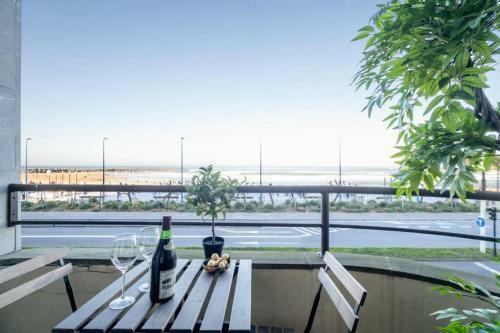 Zurriola Beachfront Luxury Apartment