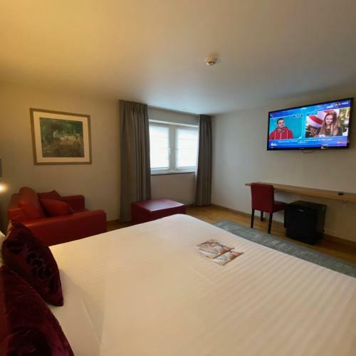 Hotel C�t� Cour