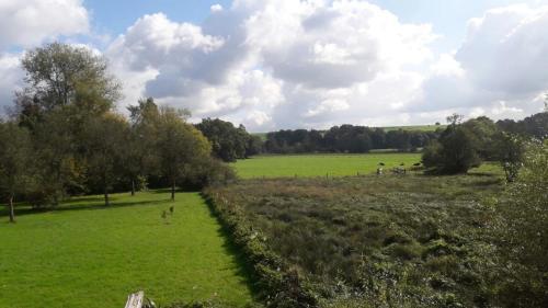 Bed & Breakfast La Fleur Et Le Soleil (F&s)