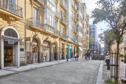 San Martin Apartment By Basque Homes