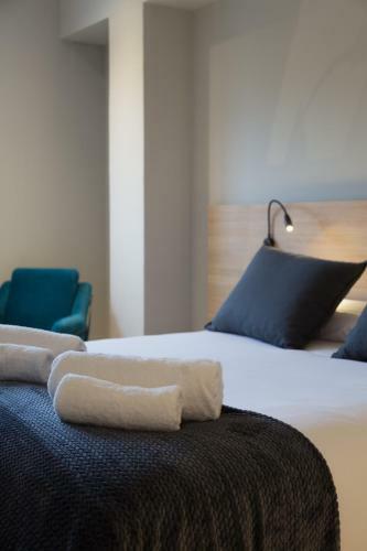 Hostal Milimara Suites