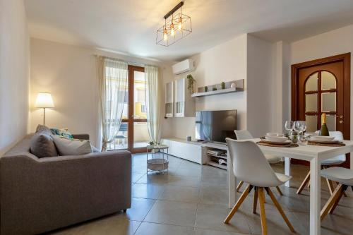 Apartamento Emerald: Appartamento A Due Passi Dal Mare.