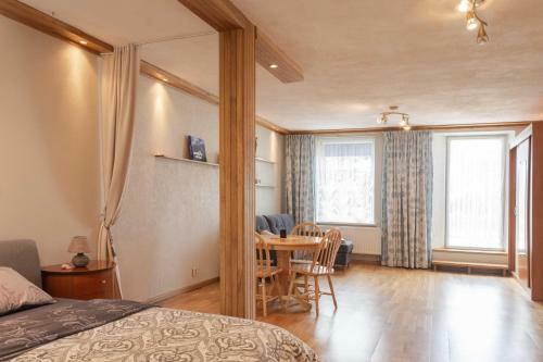 Cozy One Room Apartment With Yard