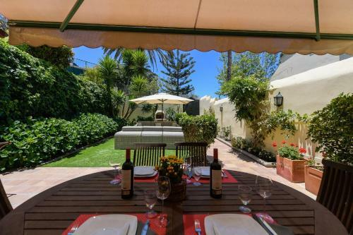 House With Cozy Garden Bbq And Free Parking