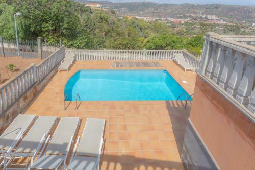 Fantastic Rural House With Pool And Terrace