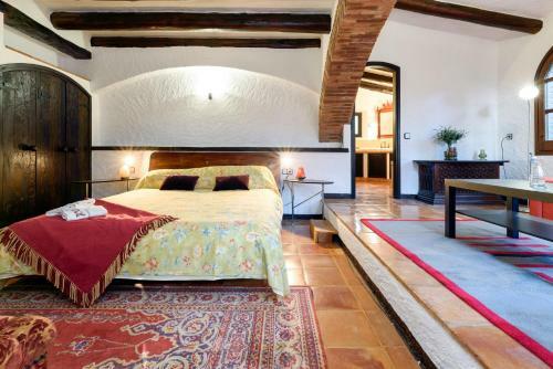 Agroturismo Mas�a Can Manent Del Bosc S XVIII