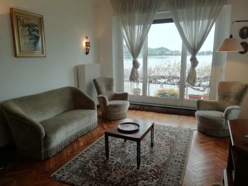 Apartamento Arona "casa Marconi"