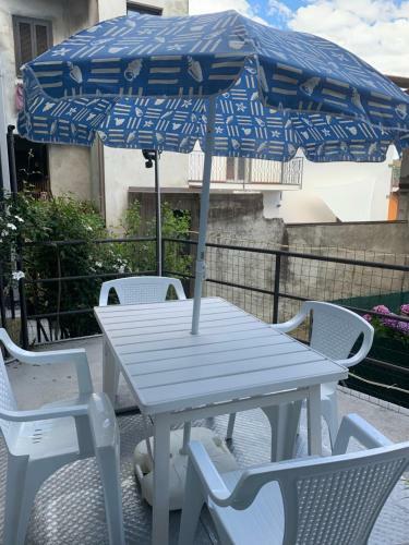Casetta Azzurra In Corte Medioevale