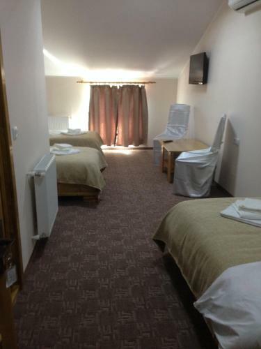 Hotel Adial