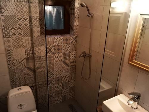 Hostal Pensiunea Cheile Albacului