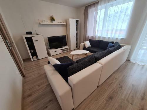 Apartm�ny ?afr�n