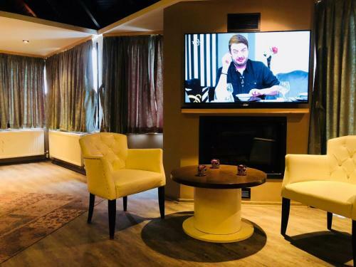 Velena Hotel