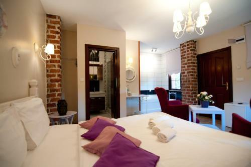 Hostal A?va Nehir Perisi Konukevi