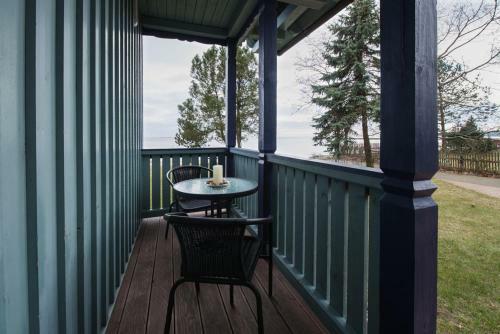 Hostal Sava Waterfront Villa