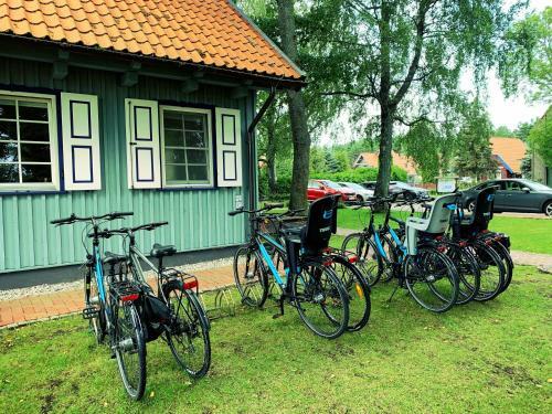 Hostal Sava Waterfront Villa