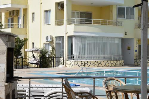 A & J Apartments - Aegean Heights - Ground Floor