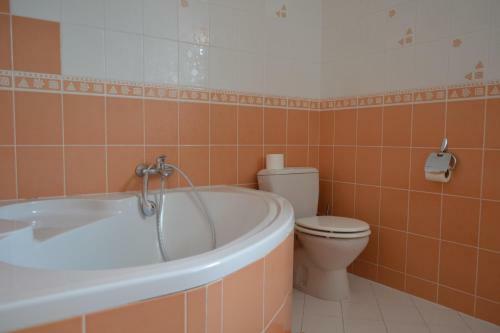 Hostal ?portmotel Raketa