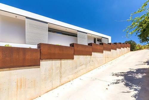 Luxurious Villa Minimal