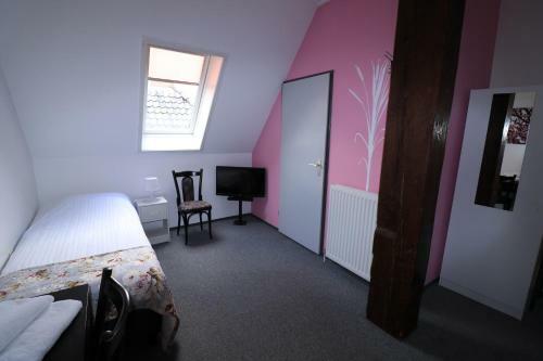 Hotel De Stadsboerderij/ Eetcaf� De Brabander
