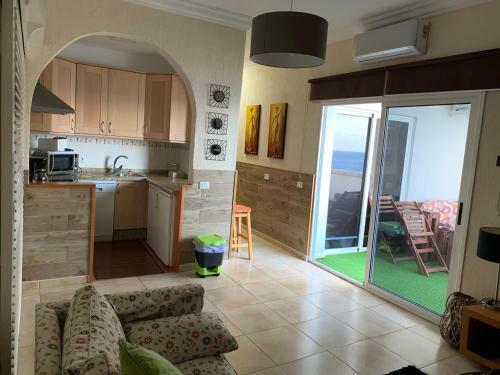 Apartamento Playa Chica Beach 1