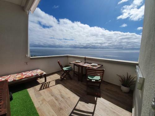 Apartamento Playa Chica Beach 1