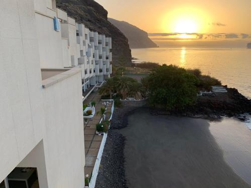 Apartamento Playa Chica Beach 1